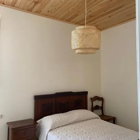 Casinha Da Avo Rosario Daire Juncal (Leiria)