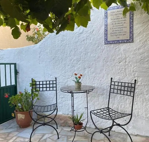 Casinha Da Avó Rosário * Juncal (Leiria)
