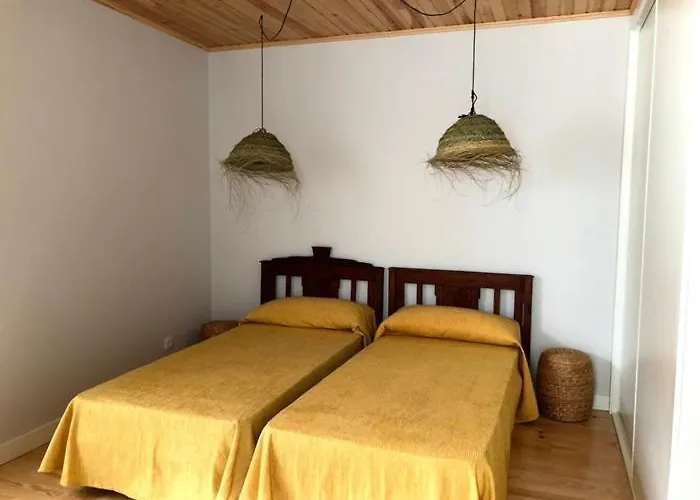 Casinha Da Avó Rosário * Juncal (Leiria)